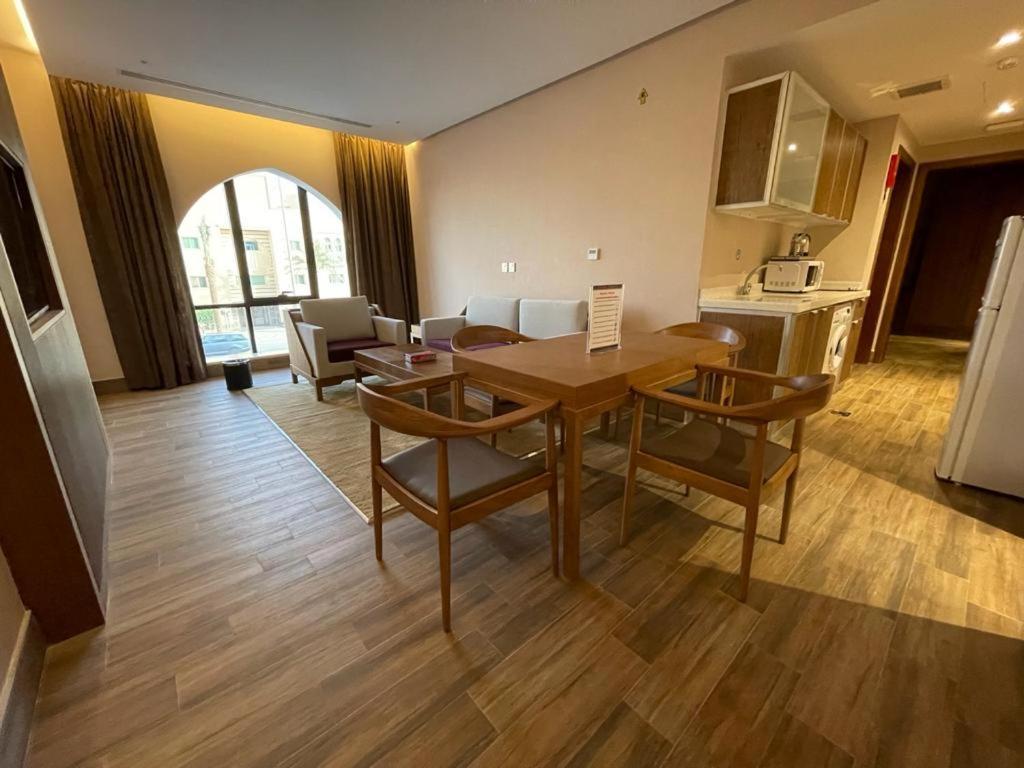 Aparthotel Hosta Al Yasmin Rijad Zewnętrze zdjęcie